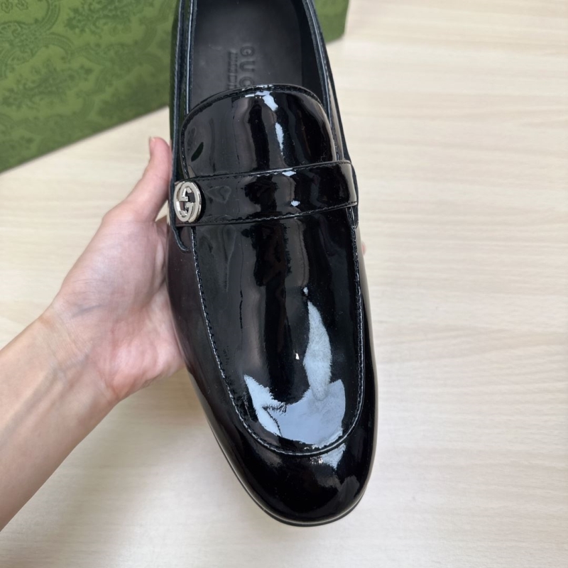 Gucci Leather Shoes